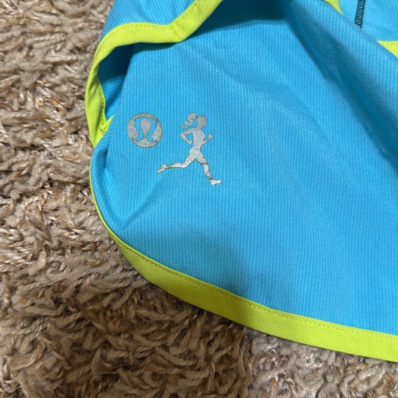 Lululemon Speed Shorts - Picture 3 of 5
